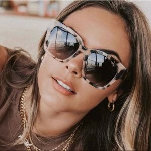 DIFF Bella II Cream Tortoise Grey Gradient Sunglasses